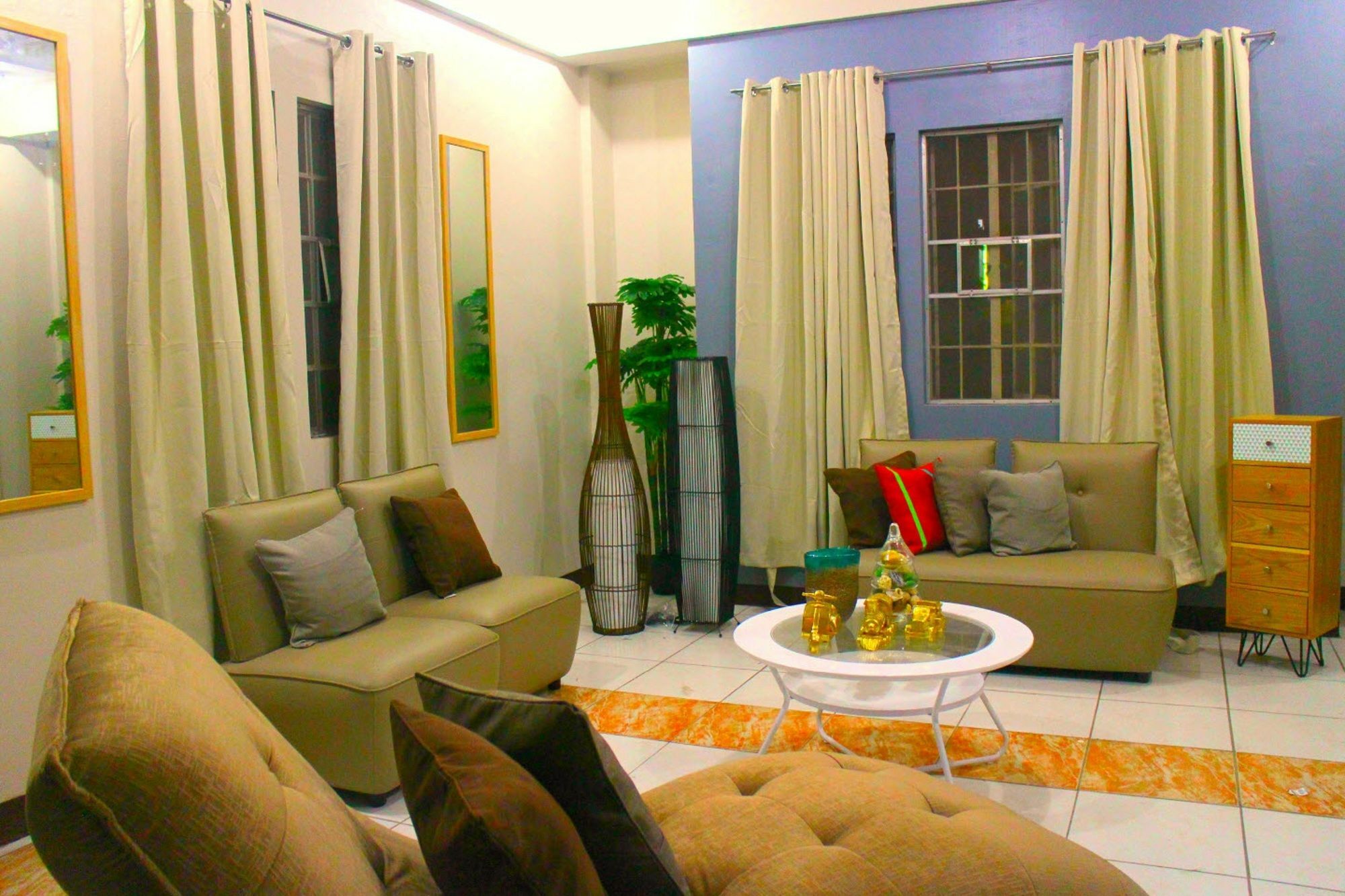 טגאיטאי Tagaytay Modern Guesthouse - City Center מראה חיצוני תמונה