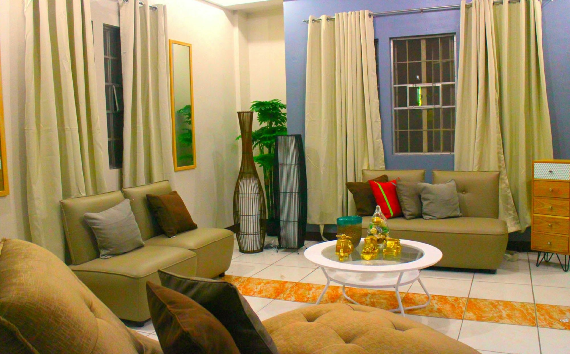 טגאיטאי Tagaytay Modern Guesthouse - City Center מראה חיצוני תמונה