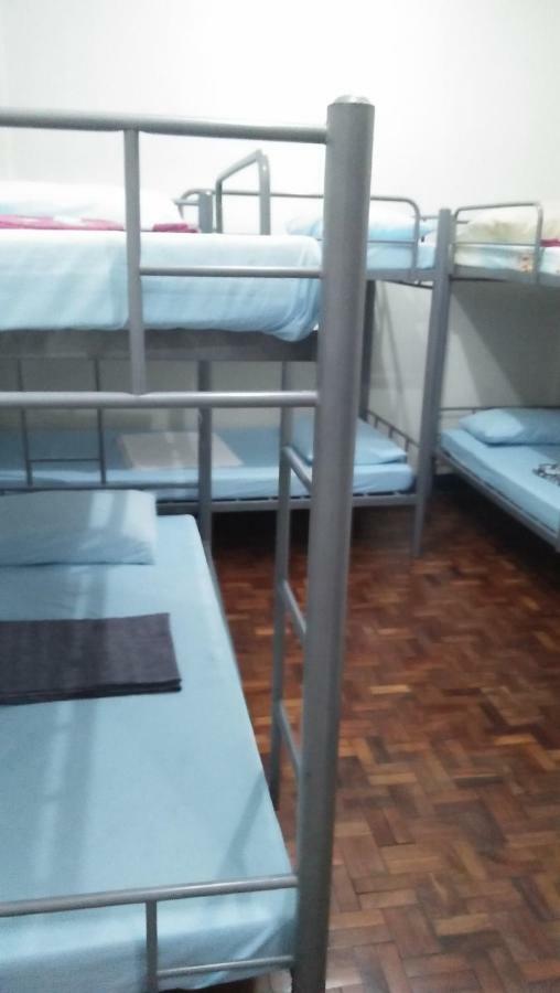 טגאיטאי Tagaytay Modern Guesthouse - City Center מראה חיצוני תמונה