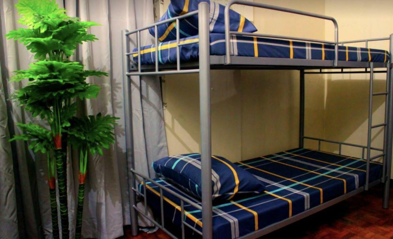 טגאיטאי Tagaytay Modern Guesthouse - City Center חדר תמונה