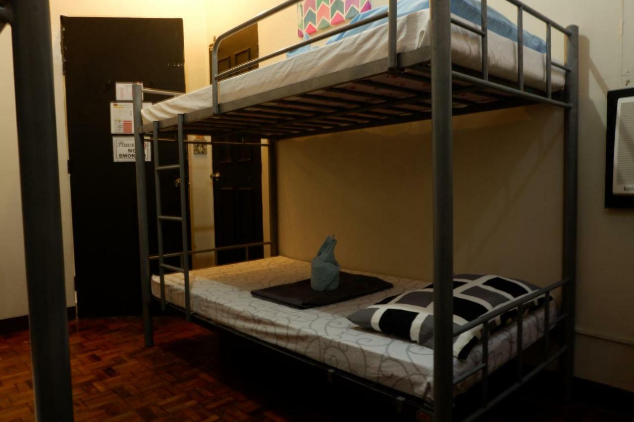 טגאיטאי Tagaytay Modern Guesthouse - City Center מראה חיצוני תמונה
